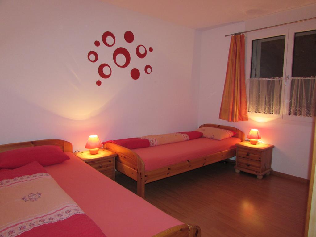 פטאן Ferienwohnung Vonlanthen חדר תמונה